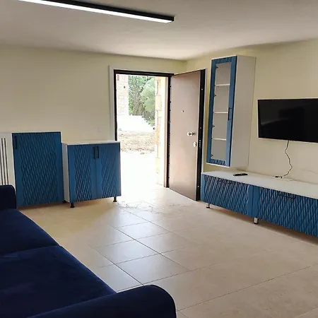 Helvetia Luxury Pool Vila *