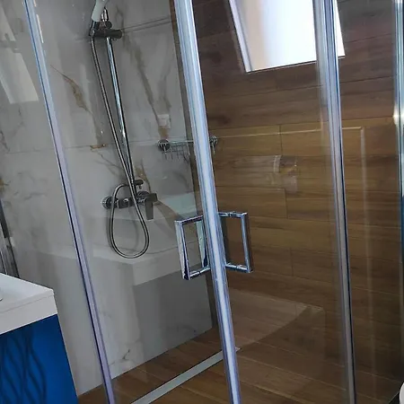 Vila Helvetia Luxury Pool