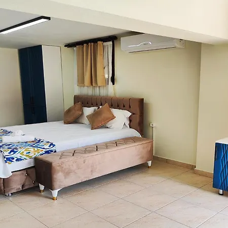 Vila Helvetia Luxury Pool Kriopigi