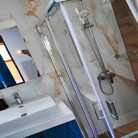 Helvetia Luxury Pool Vila